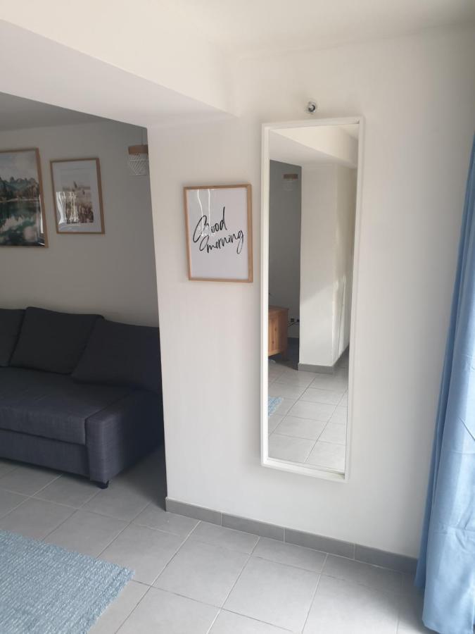 Logement Prive, Spacieux Et Moderne, Situe Entre Le Luberon, La Cote Marseillaise, La Provence Et Ses Richesses. Pertuis Dış mekan fotoğraf